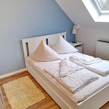 Apartman Rahlstedter Str 8 App 8 *